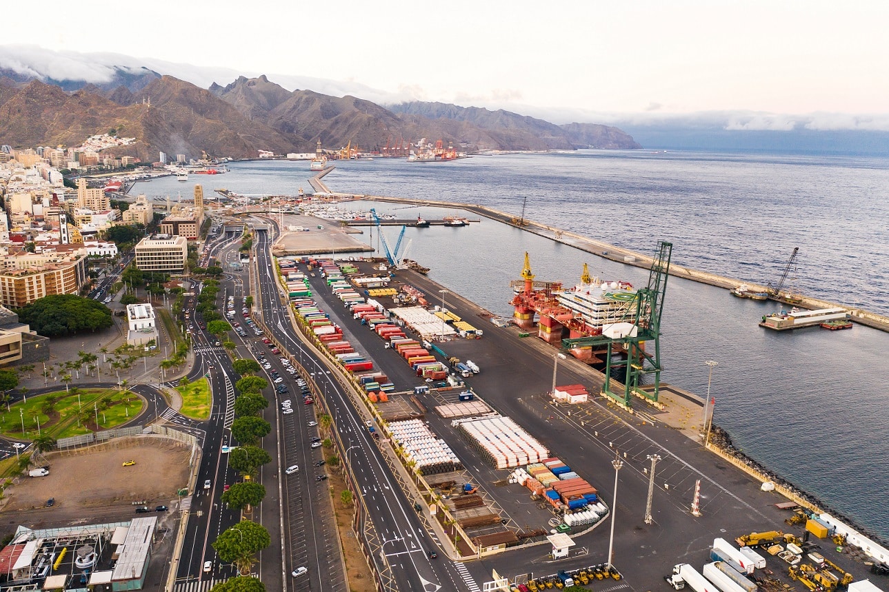 transporte de mercancías hacia canarias